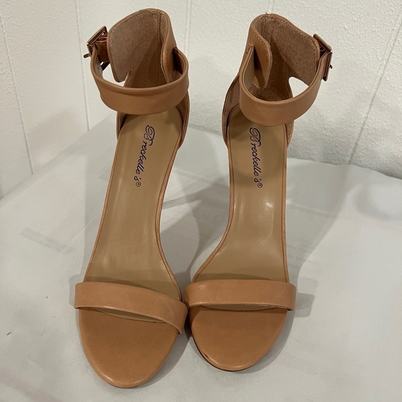 3/$25🎈Brecklles Sydney’s open toe single strap ankle strap stilettos sandals - Picture 5 of 12